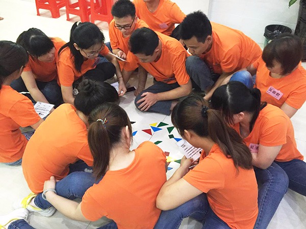 米兰·(milan)培训讨论